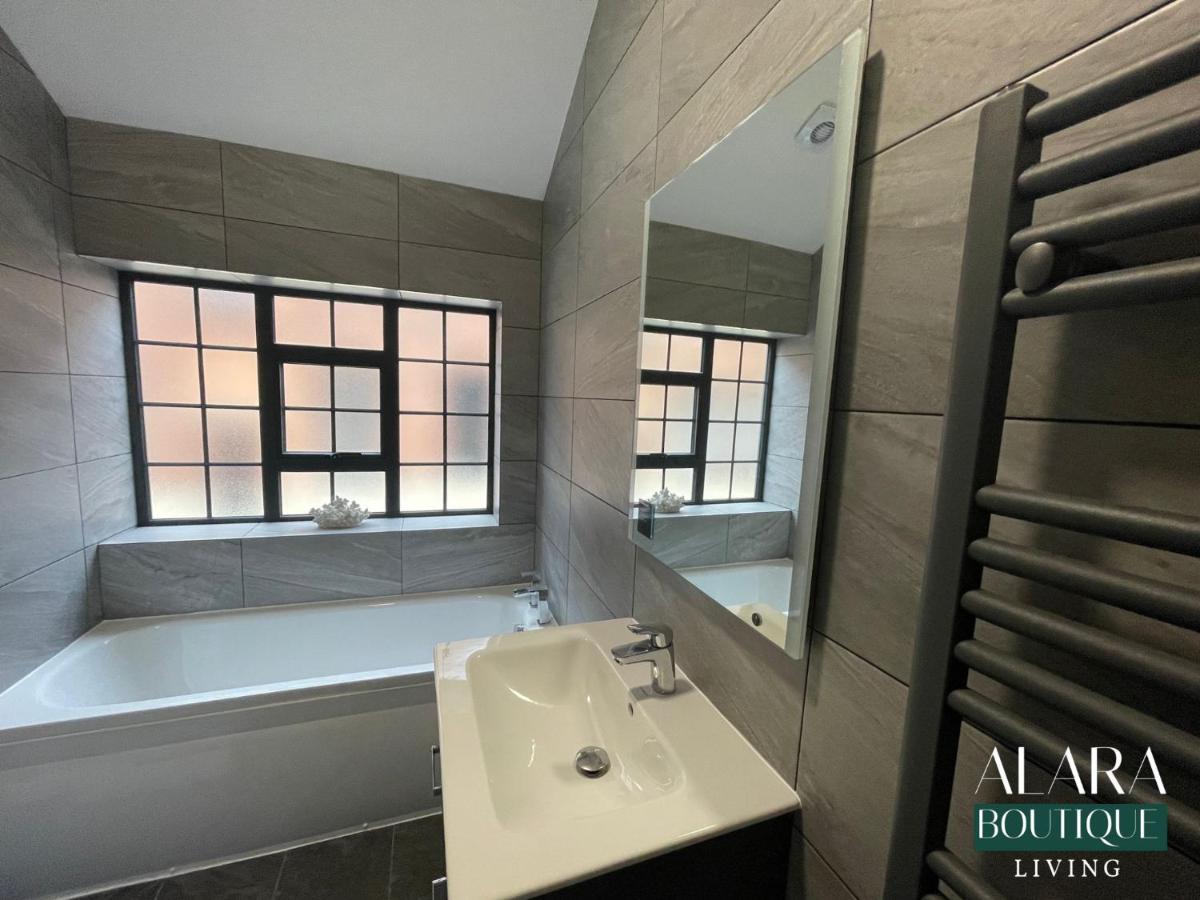 דירות ברמינגהאם 3 Floor Townhouse Luxury Living Alara Boutique מראה חיצוני תמונה